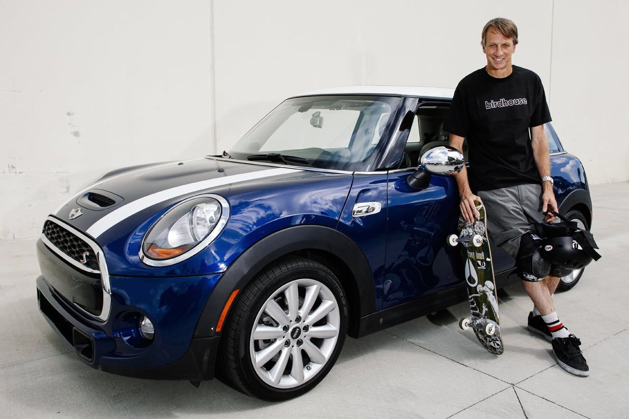 Tony Hawk springt für MINI.