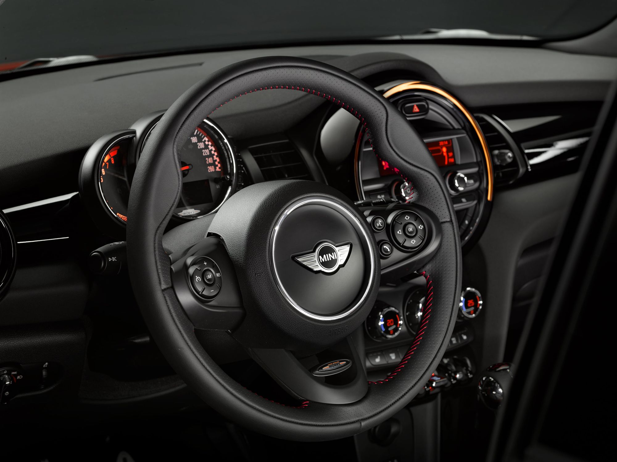 Lenkrad im MINI John Cooper Works F56