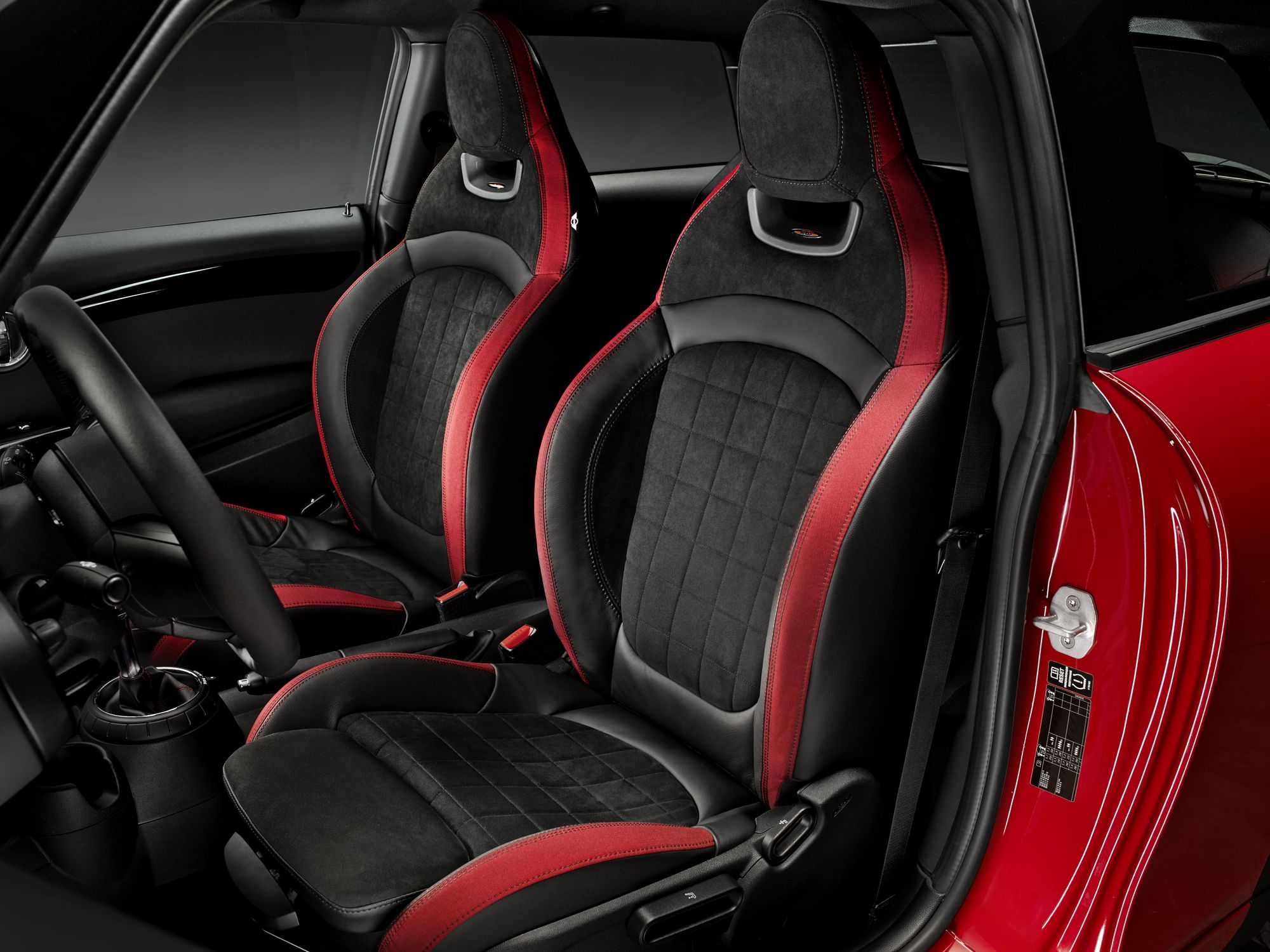 Rennsitze im MINI John Cooper Works F56