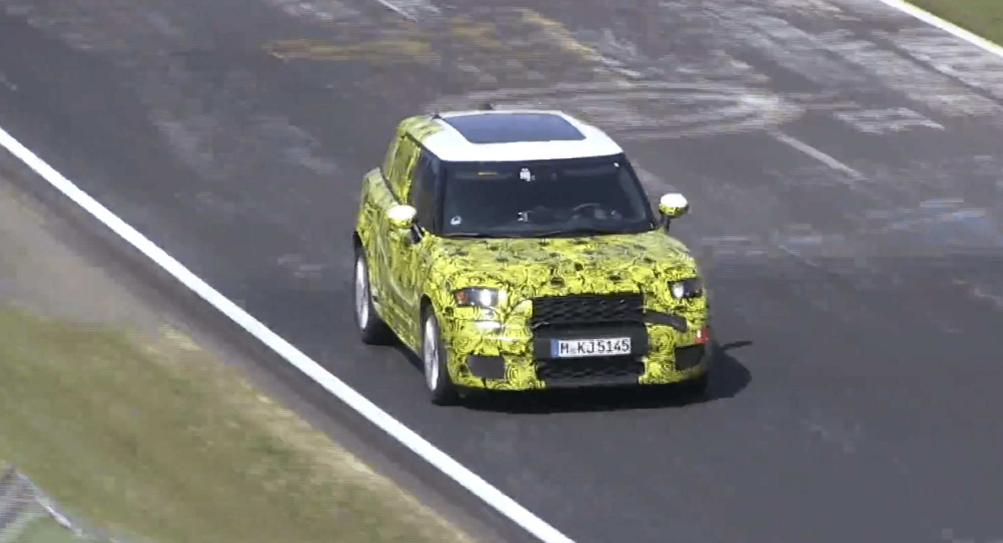 Der MINI Clubman 2017 wird am Nurburgring getestet