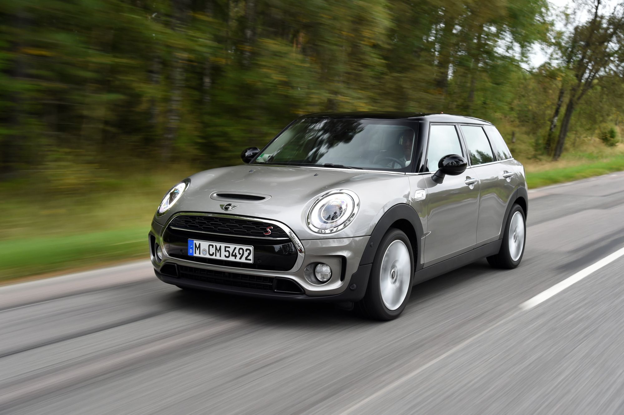 MINI Cooper S Clubman. Melting Silver metallic.