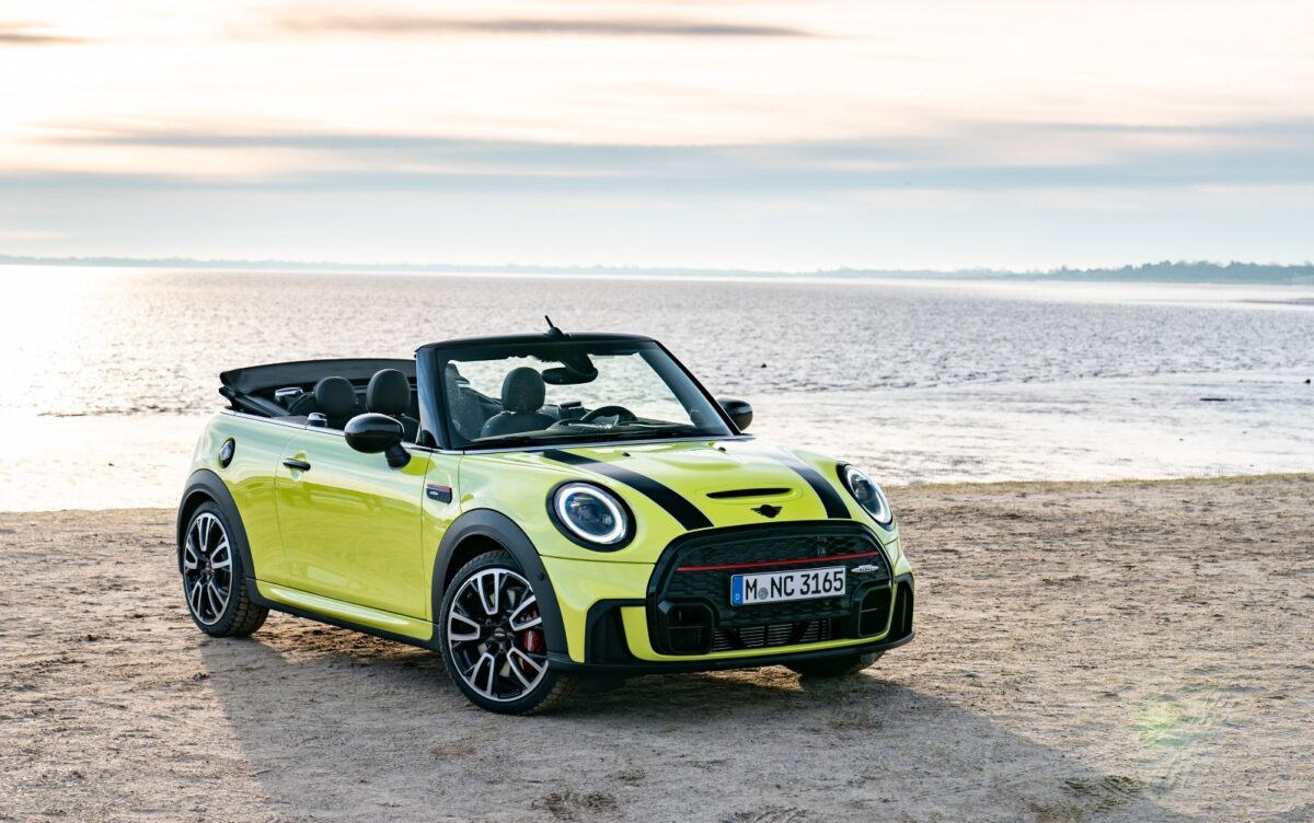 MINI Cabrio gibt es bald als Elektroauto